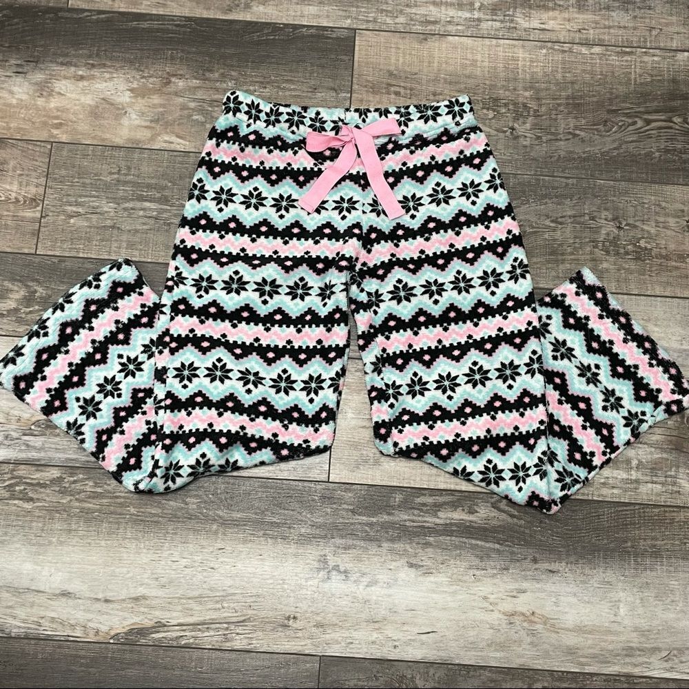 Fuzzy Pajama Pants Aqua Black White and Pink Size Medium
